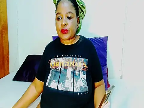 Love-Racheal75 online show from October 27, 8:54 pm