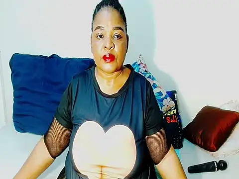 Love-Racheal75 online show from May 14, 4:20 am
