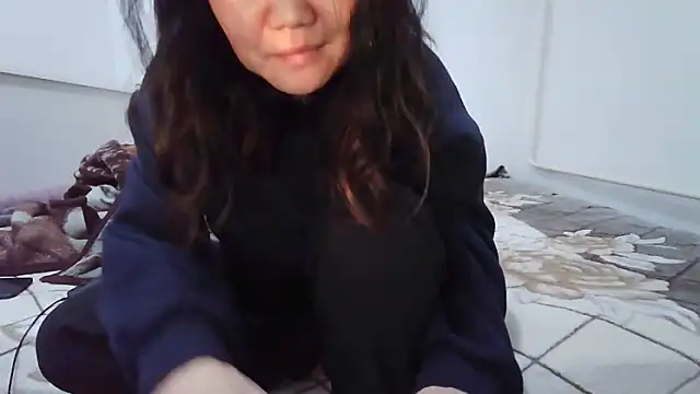 sakuradelreina online show from March 13, 5:40 pm