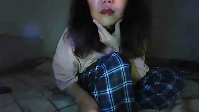 sakuradelreina online show from February 13, 5:40 am