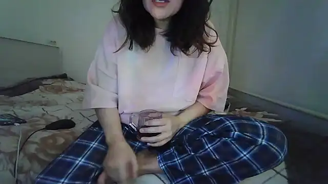 sakuradelreina online show from February 11, 4:34 am