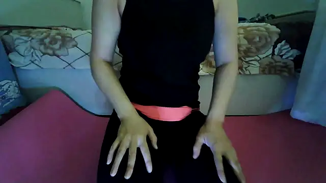 sakuradelreina online show from April 9, 3:30 am