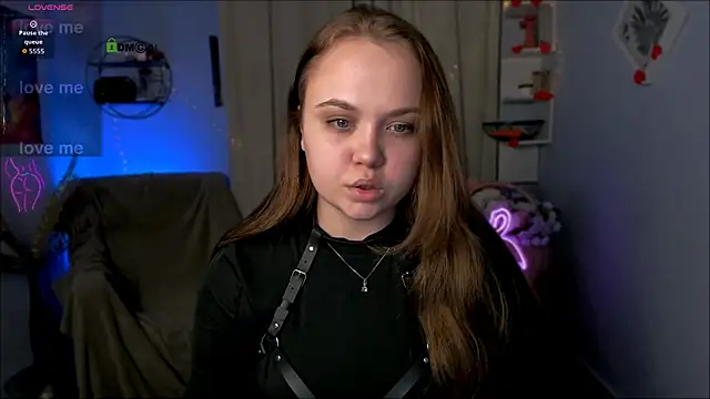 keri ti online show from March 1, 8:20 pm