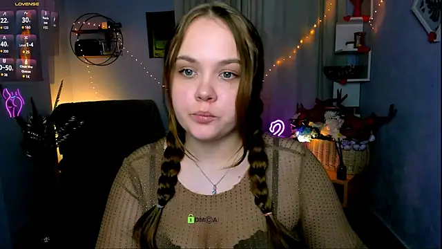 keri ti online show from March 19, 8:31 pm