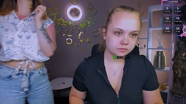 Snapshot of keri_ti chatting on July 3, 8:26 pm keri ti online show from July 3, 8:26 pm