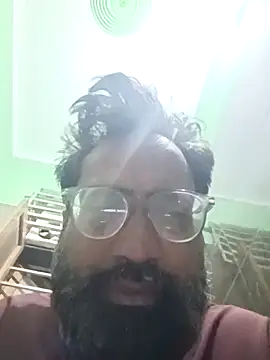 Snapshot of hard_boy9455 chatting on October 16, 11:24 pm hard boy9455 online show from October 16, 11:24 pm