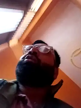 Snapshot of hard_boy9455 chatting on November 22, 1:37 am hard boy9455 online show from November 22, 1:37 am