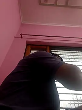 Snapshot of hard_boy9455 chatting on November 6, 1:09 am hard boy9455 online show from November 6, 1:09 am