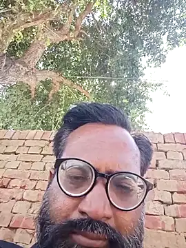 Snapshot of hard_boy9455 chatting on September 24, 6:20 am hard boy9455 online show from September 24, 6:20 am