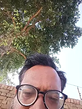 Snapshot of hard_boy9455 chatting on September 22, 3:01 am hard boy9455 online show from September 22, 3:01 am