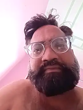 Snapshot of hard_boy9455 chatting on October 7, 1:28 am hard boy9455 online show from October 7, 1:28 am