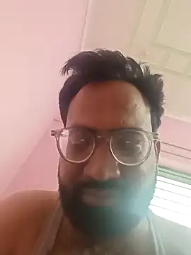 Snapshot of hard_boy9455 chatting on November 23, 1:48 am hard boy9455 online show from November 23, 1:48 am