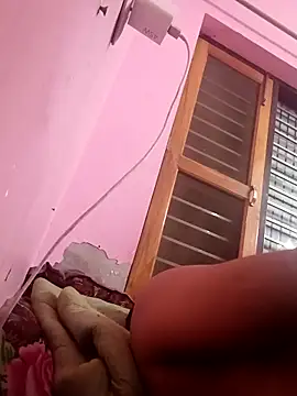 Snapshot of hard_boy9455 chatting on September 28, 10:28 pm hard boy9455 online show from September 28, 10:28 pm