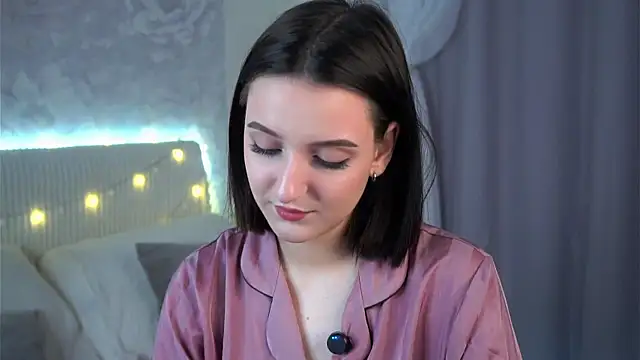 FalineBeacher online show from April 10, 1:12 am