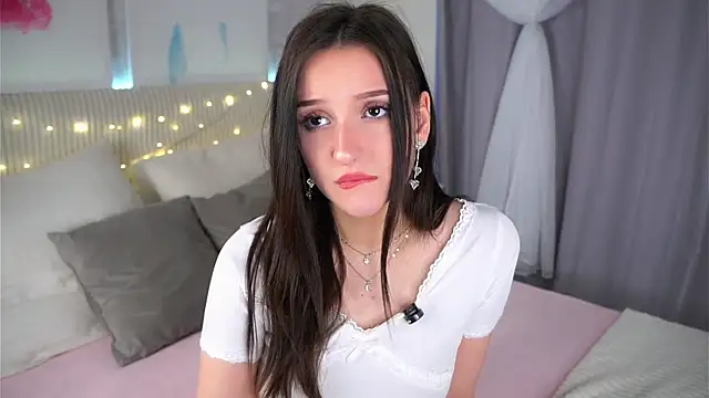 FalineBeacher online show from March 17, 1:08 am