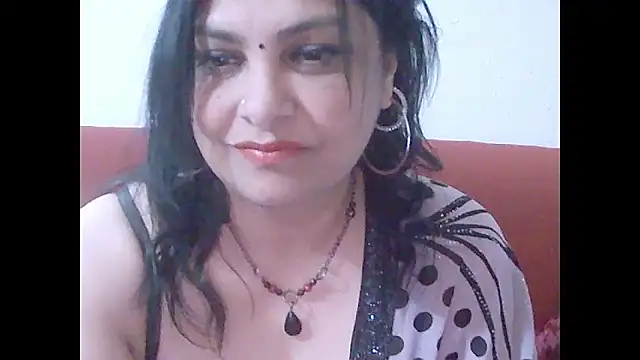 Indiansweetness77 online show from September 24, 9:27 am