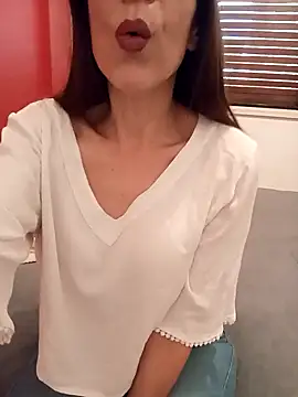 Esmeralda passion online show from October 20, 11:44 am