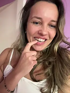 sonyaxbelle online show from February 7, 4:53 am