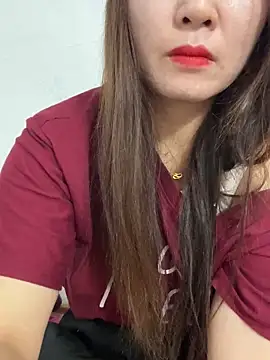 Moan Mary online show from November 3, 11:41 pm