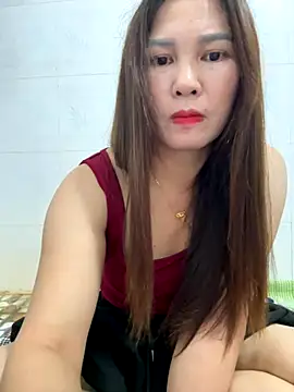 Snapshot of Moan_Mary chatting on October 9, 3:23 pm Moan Mary online show from October 9, 3:23 pm