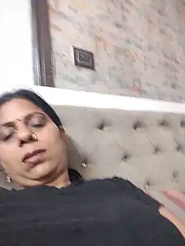 Soniya Roy online show from May 26, 4:49 pm