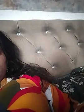 Soniya Roy online show from May 12, 10:10 am