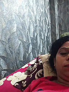 Snapshot of Soniya_Roy chatting on June 27, 3:23 am Soniya Roy online show from June 27, 3:23 am