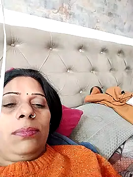 Soniya Roy online show from November 11, 8:31 am