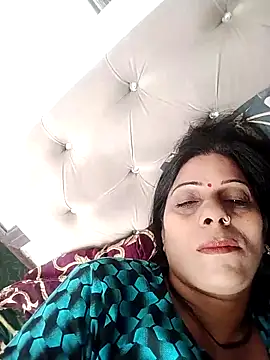 Soniya Roy online show from April 28, 7:13 am