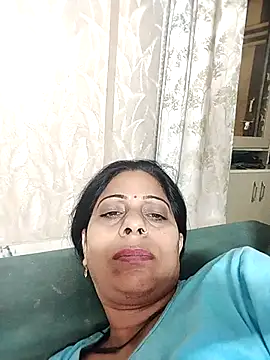 Soniya Roy online show from May 3, 10:02 pm