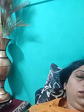 Soniya Roy online show from February 6, 2:40 am