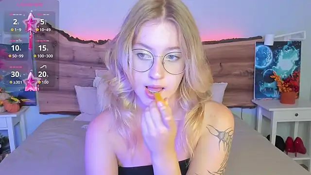 Snapshot of Nerissa_xo chatting on September 17, 7:38 pm Nerissa xo online show from September 17, 7:38 pm