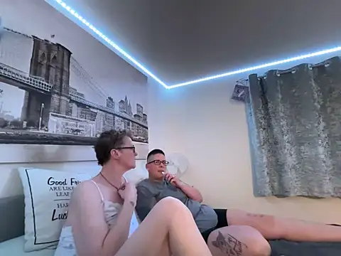 Curvy-Jinx online show from March 14, 8:48 pm