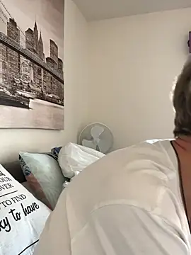 Curvy-Jinx online show from December 2, 11:34 am