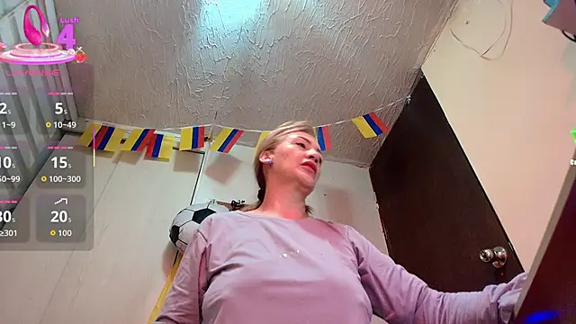 rachelroberts online show from July 13, 8:13 am