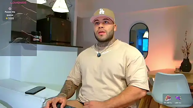 Michael Salens online show from October 17, 10:11 pm