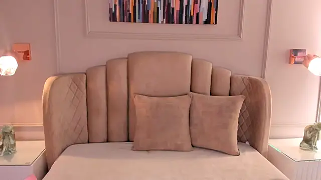 mia kisses2 online show from November 28, 3:07 am