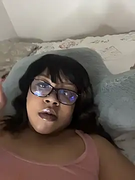 MsNevaeh online show from December 22, 3:28 am