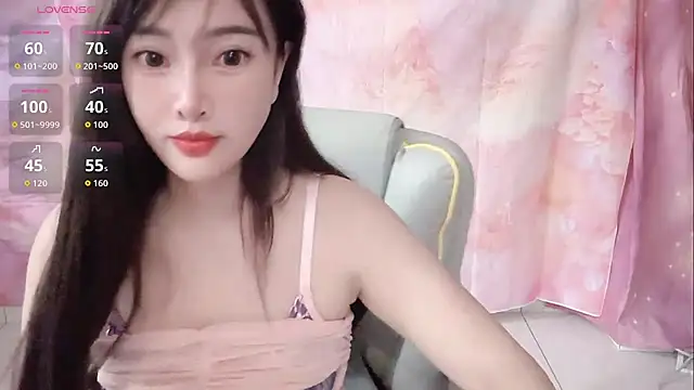 Crush-7ii online show from February 25, 2:28 pm