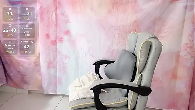 Crush-7ii online show from February 15, 12:04 pm