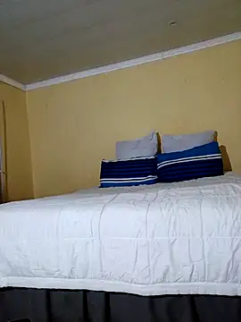 BellsStyles online show from October 30, 3:31 pm