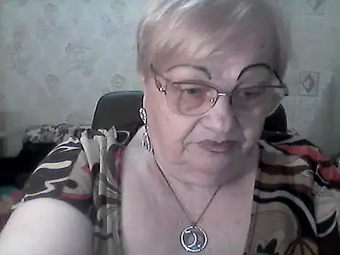 Snapshot of NatalieNorth chatting on June 8, 9:04 pm NatalieNorth online show from June 8, 9:04 pm
