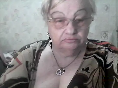 Snapshot of NatalieNorth chatting on June 18, 10:15 pm NatalieNorth online show from June 18, 10:15 pm