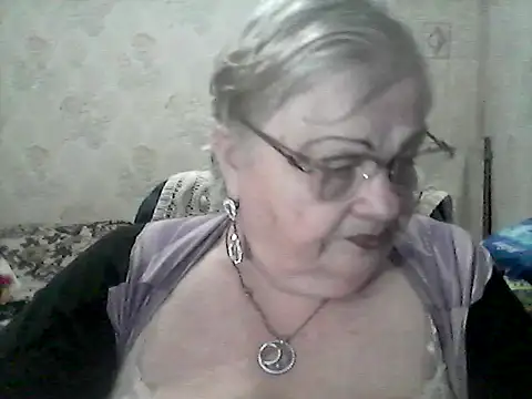 NatalieNorth online show from December 22, 10:10 pm