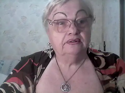 Snapshot of NatalieNorth chatting on May 11, 10:40 pm NatalieNorth online show from May 11, 10:40 pm
