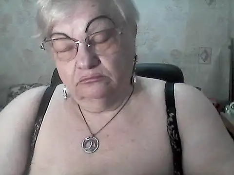 Snapshot of NatalieNorth chatting on June 7, 6:35 pm NatalieNorth online show from June 7, 6:35 pm