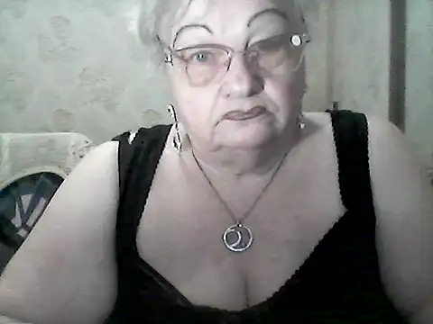 NatalieNorth online show from December 15, 10:04 pm