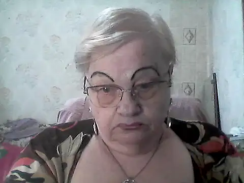 Snapshot of NatalieNorth chatting on June 21, 11:05 am NatalieNorth online show from June 21, 11:05 am
