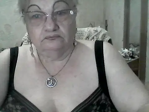 Snapshot of NatalieNorth chatting on October 7, 9:05 pm NatalieNorth online show from October 7, 9:05 pm