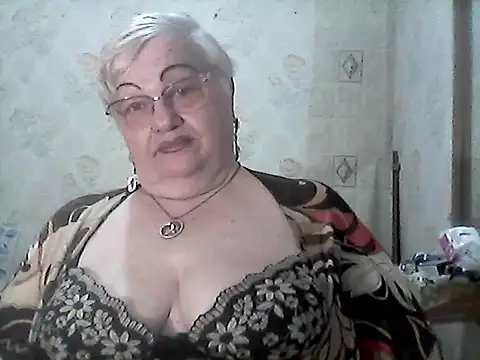 Snapshot of NatalieNorth chatting on April 28, 2:27 am NatalieNorth online show from April 28, 2:27 am